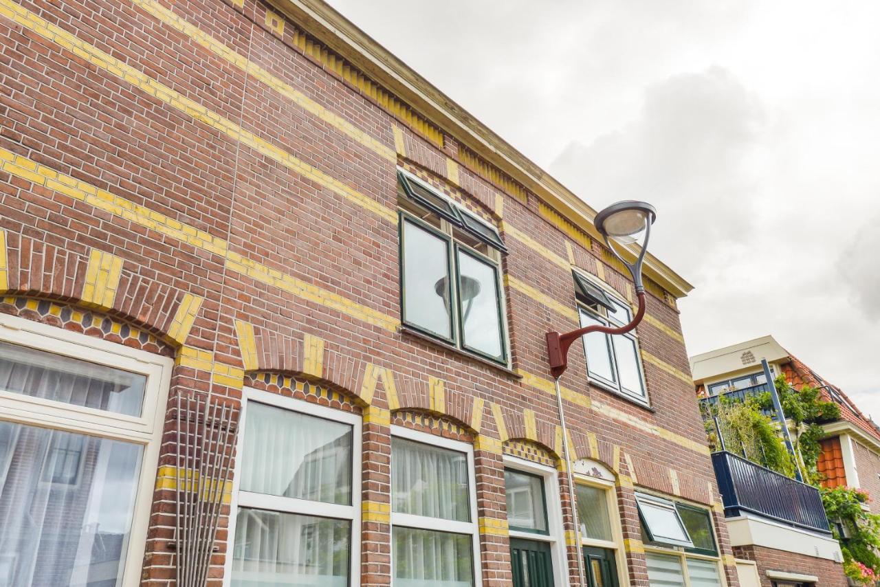Large Family House Near Station, A'Dam And Bergen Apartment Alkmaar Bagian luar foto